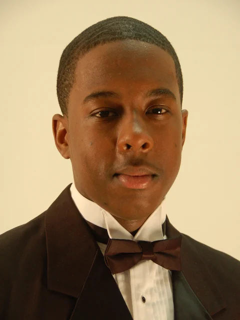 Professional headshot of Jibril Barbee, Beautillion Leadership Academy Class of 2009.