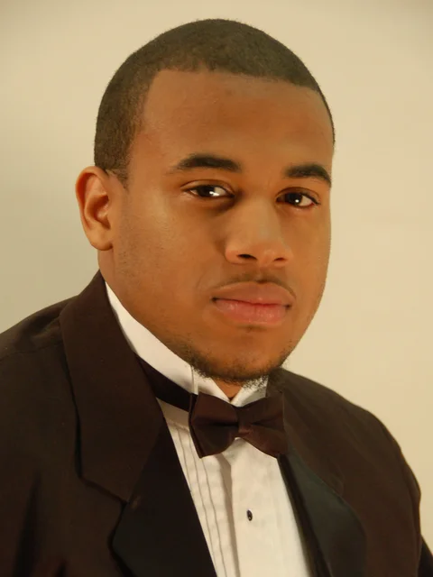 Professional headshot of Robert Ransom, Beautillion Leadership Academy Class of 2009.