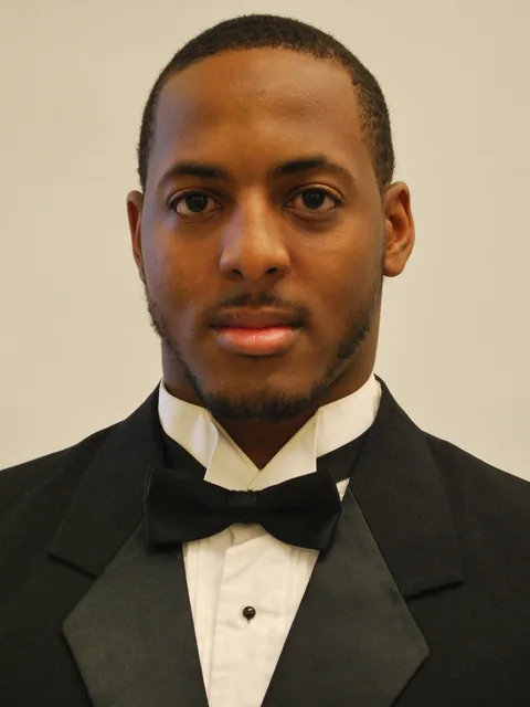Professional headshot of Quaheem Brown, Beautillion Leadership Academy Class of 2013.