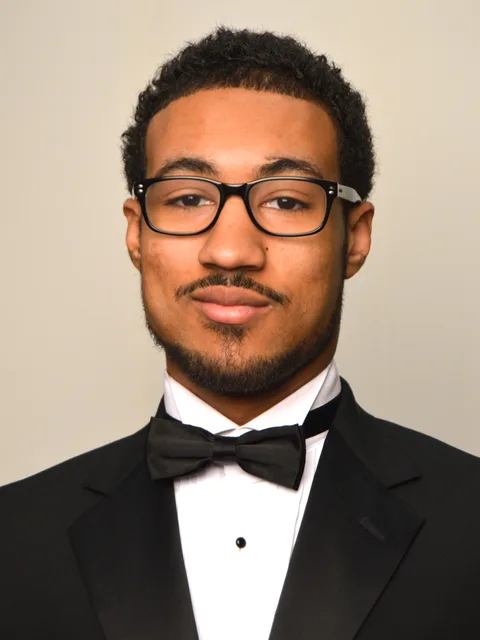 Professional headshot of Jonathan Thomas, Beautillion Leadership Academy Class of 2015.