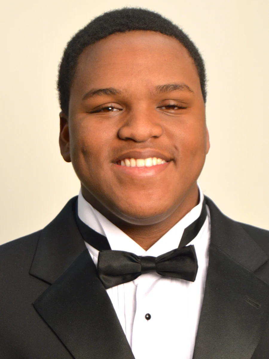 Professional headshot of Jason Frisby, Beautillion Leadership Academy Class of 2015.